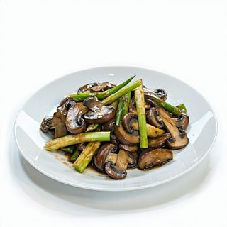 Setas Negras Y Bambú Salteado