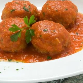 Albóndigas en salsa