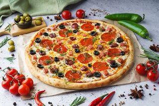 Пицца "Пикантная" (36 см.)