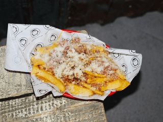 CHEESE BACON FRIES
