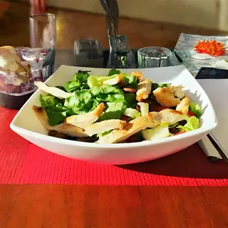 Caesar salata