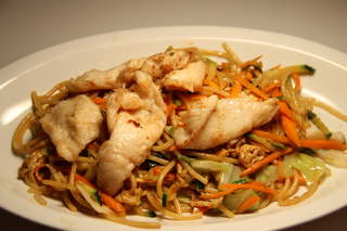 29a Spaghetti di riso con pollo