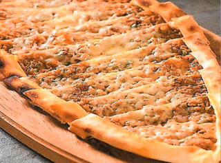 Піде з  сиром та фаршем (150г)