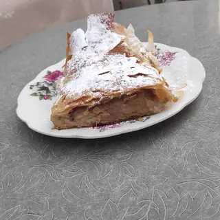 Štrudla od jabuka *Vegan