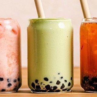 Componi il tuo bubble tea alcolico