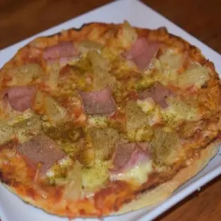 Pizza Americana, Mediana