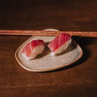 Nigiri De Atún (2 Uds.)