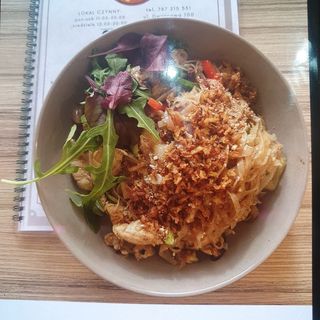 Makaron z kurczakiem 500g