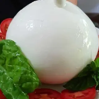 Mezza Bufala DOP  - ( Consigliato per 2 persone )