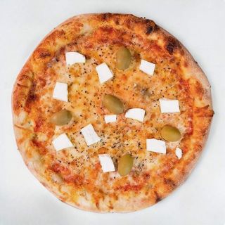 4 vrste sira normal + Coca-Cola 0.5l