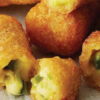 Bolitas de queso picante 