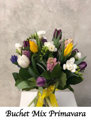 Buchet mix de primavara