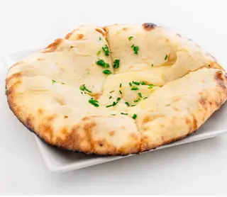Cheese naan