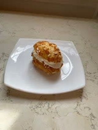 Bignè alla panna - 1 pezzo