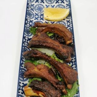 63C. Costillas Frito