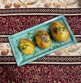 Patate grigliate con buccia