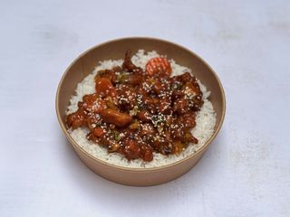 Sweet n Sour Piletina na basmati pirinču