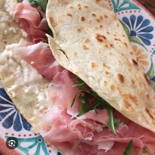 Piadina Salinas 