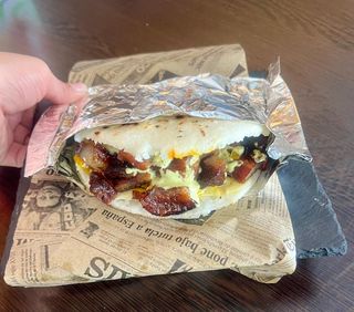 Arepa Rellena De Ternera