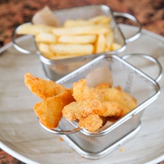 Куриные наггетсы