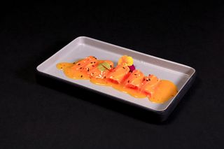 62 Carpaccio salmone con salsa mango 9 pezzi