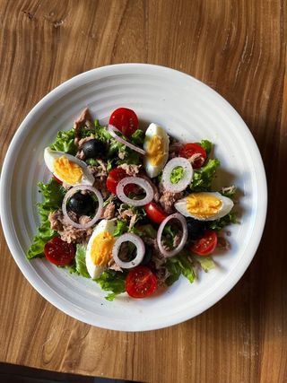 Салат нисуаз (200г)
