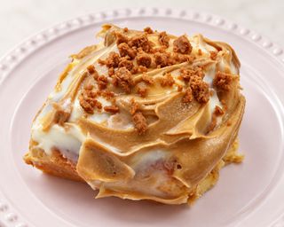 Cinnamon Roll Lotus
