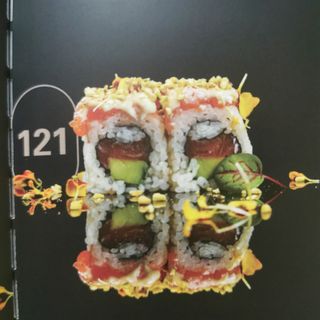 121. Uramaki FLAMBE ROLL (8 Uds.)