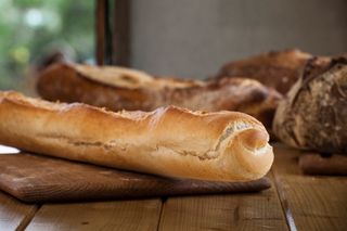 Baghetă făină albă artizanală