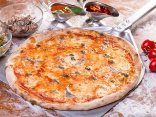 Extra Pizza Calabraise.