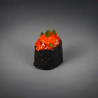 Гункан "Лосось спайси"