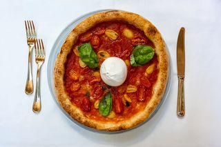 Mozzarella intera & pomodorini Confit