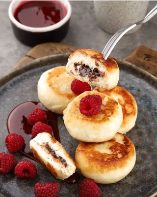 Сирники шоколадні (1кг), заморожений напівфабрикат