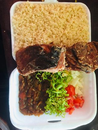 GARBA Choco Petite Faim (1 Attiéké + 2 Poissons Thon+ Pate Pimentée)