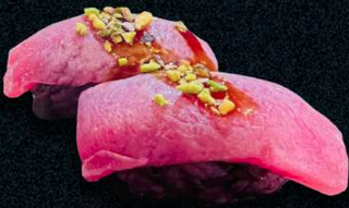 125 Black maguro scottato