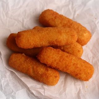 Сирні палички в паніровці (100г)