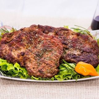 Ceafă de porc la grătar 