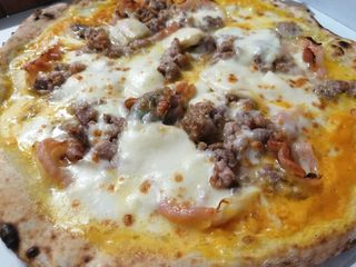 Pizza profumo d'autunno