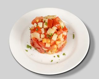 Tartar de Tomate y Manchego
