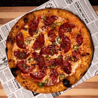 Pizza spicy monkey (iute bine)