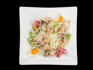 Цезарь с креветками (300г)