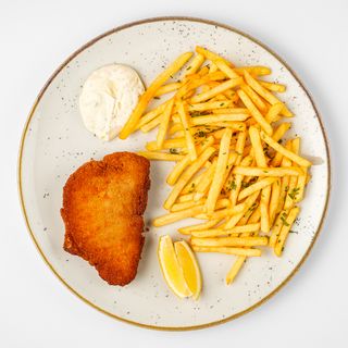 Pileći zagrebački uz prilog i tartar