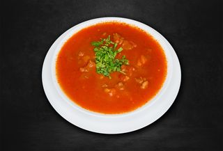 Gulaszowa z mięsa wołowego 