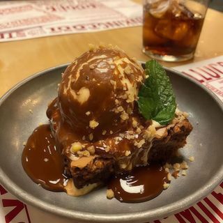 Fudge Chocolate Brownie 