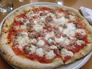 Salsiccia e scamorza