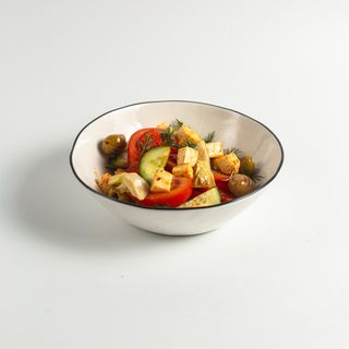 Овочевий салат з мяким сиром(220г)