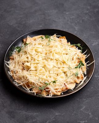 Паста фарфалле с восточным вкусом