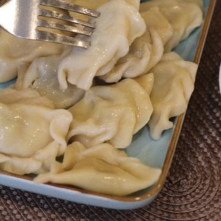 Вареники с картофелем и грибами (со сметаной)