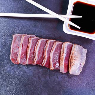 Сашими тон татаки (80г)