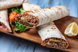 შაურმა შერეული ხორცით დიდი